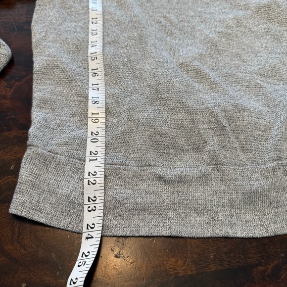Beyond Yoga Feel the Breeze Heather Gray Sparkle Open Back Sweater Sz M - Picture 10 of 12